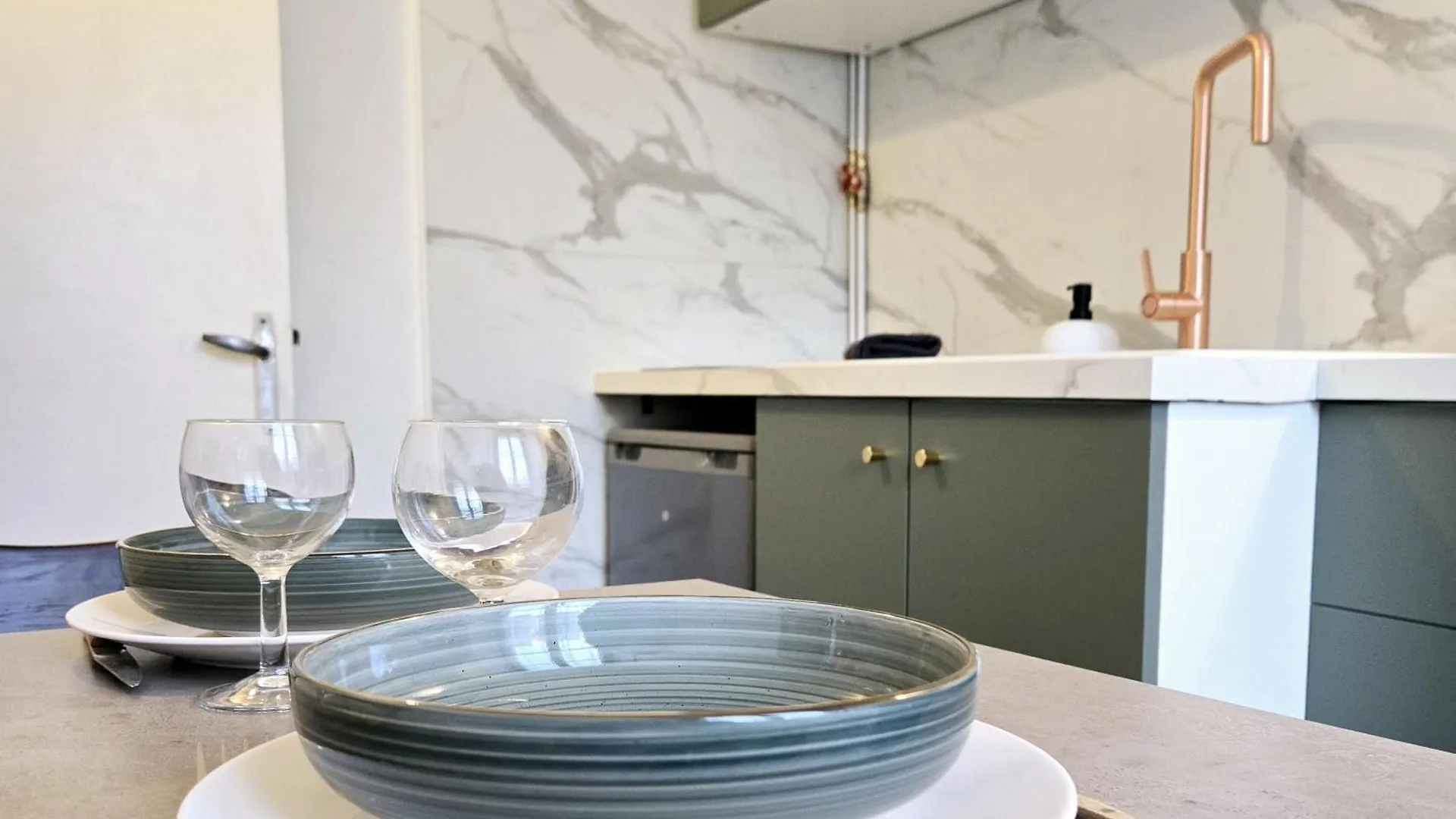 Appartements Confidence Hyper Centre Calme - Sejouraixlesbains Aix-les-Bains Apartment